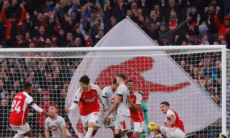 بث مباشر مباراة أرسنال وبيرنلي (0-0) في الدوري الإنجليزي | انطلاق المباراة