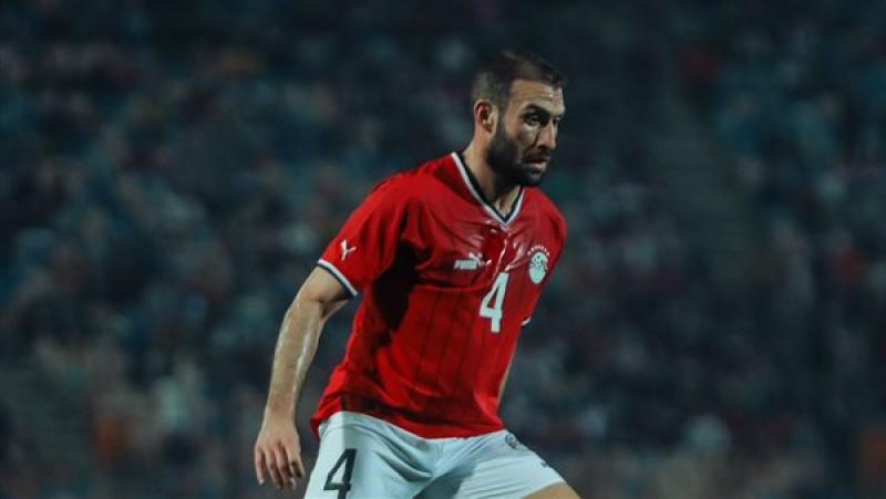 عمر كمال ينهي ” صداع ” الجبهة اليسري في المنتخب