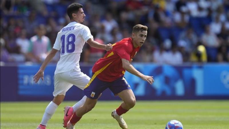 إسبانيا وأوزبكستان