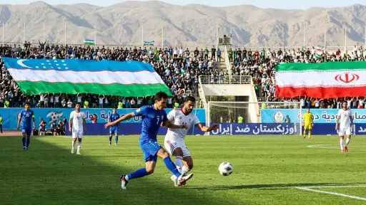 بث مباشر