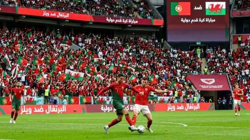 بث مباشر